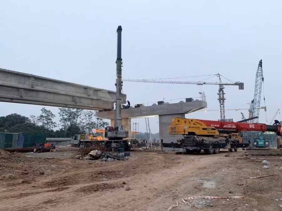 Tiến độ xây dựng cầu Phong Châu mới ở Phú Thọ