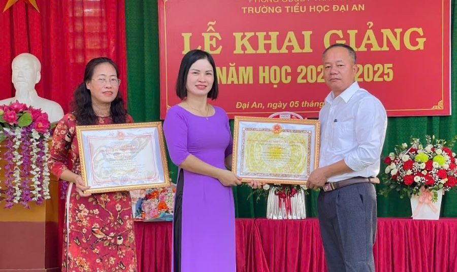 Trường Tiểu học Đại An được các cấp, ngành khen tặng danh hiệu, phần thưởng cao quý. 3.jpg