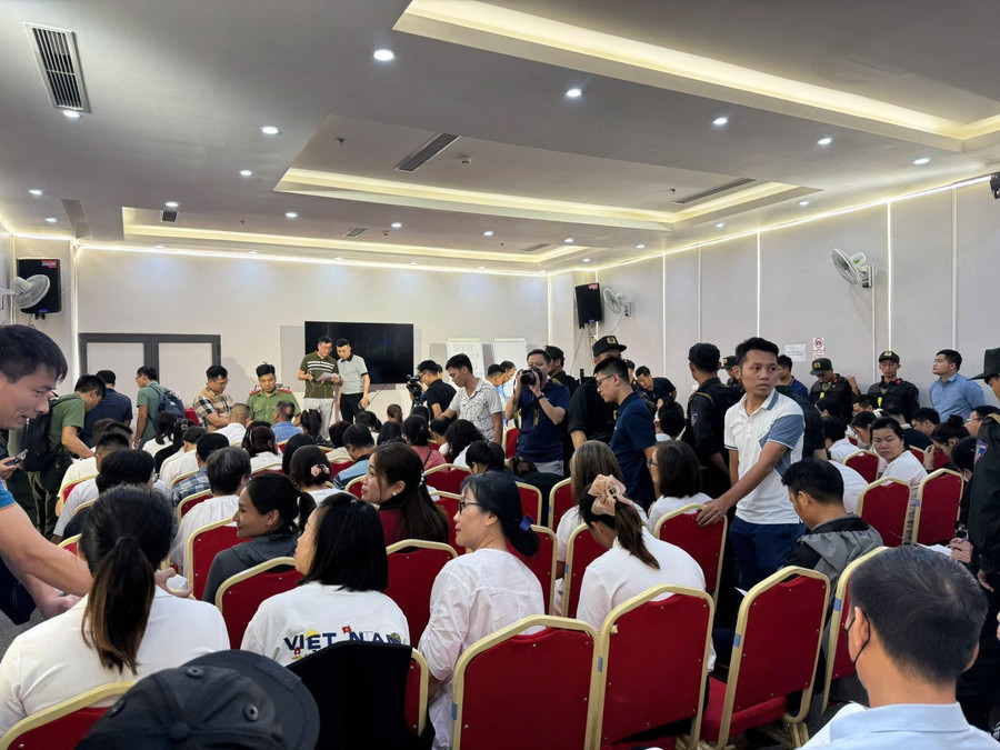 Công an tỉnh Phú Thọ kiểm tra tại thời điểm tổ chức sự kiện có nhiều người tham gia (ảnh: Công an tỉnh Phú Thọ).