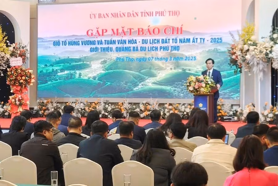 Quang cảnh buổi gặp mặt.