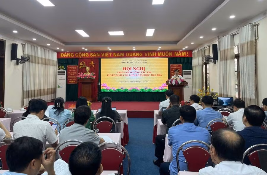 Quang cảnh hội nghị.