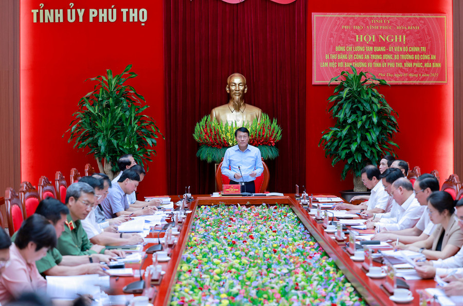 Quang cảnh hội nghị.
