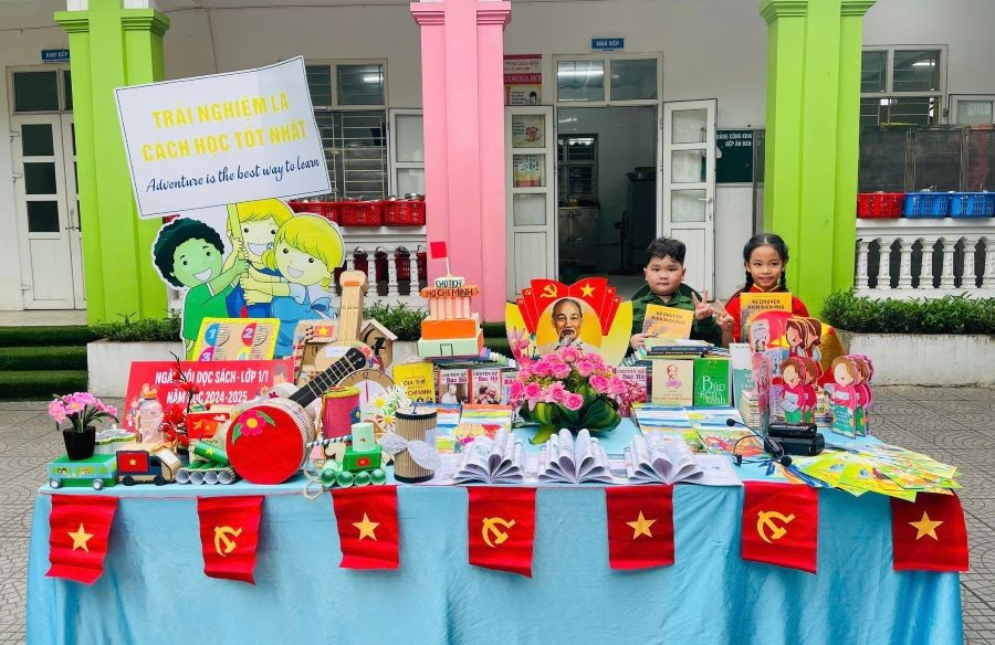 Trường Tiểu học Tân Dân (TP Việt Trì) tổ chức Ngày Sách và Văn hóa đọc Việt Nam năm 2025 với chủ đề: "Mỗi trang sách - Một niềm tự hào".