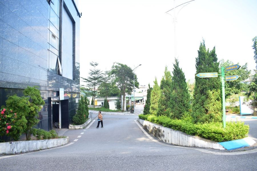 Cảnh quan TTYT huyện Hạ Hòa khang trang, xanh, sạch, đẹp. 178d3160423t4476l3-tgb-0817.jpg