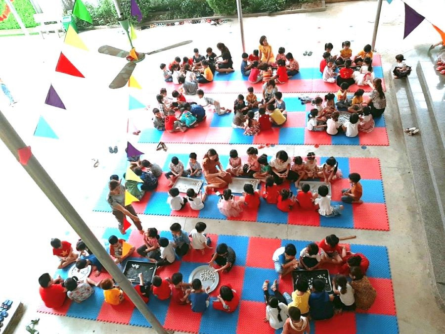 Trường Mầm non Đại An tổ chức hoạt động trải nghiệm làm bánh trôi với 100% trẻ các nhóm, lớp tham gia. z6660633137170-f2f779207851c655c6f77437ff38cfd2.jpg