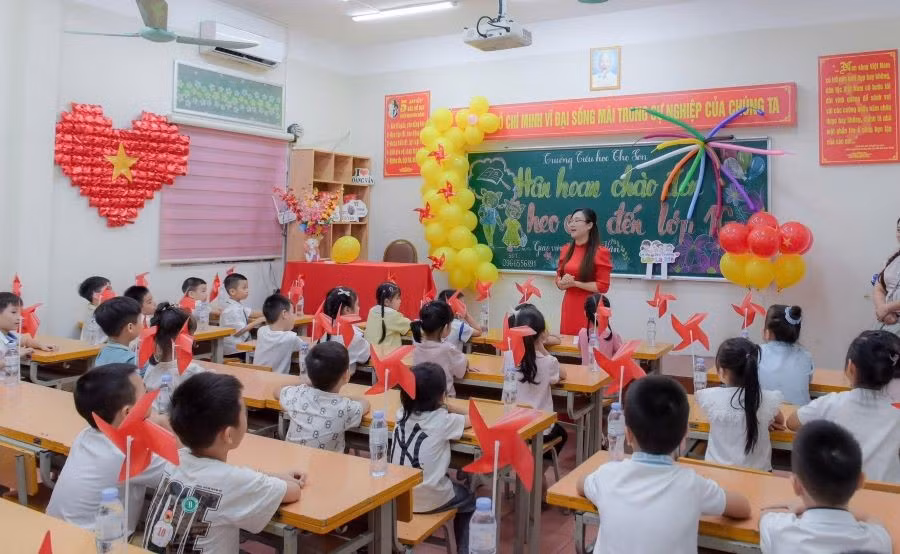 Cô và trò trường Tiểu học Thọ Sơn sẵn sàng bước vào năm học mới 2025 - 2026.