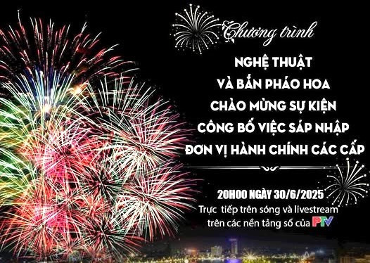 Bắn pháo hoa chào mừng sáp nhập đơn vị hành chính các cấp ở Phú Thọ