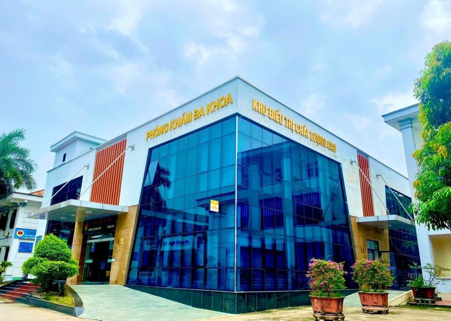 Khoa Khám bệnh của Bệnh viện Phổi tỉnh Phú Thọ có đầy đủ trang thiết bị hiện đại, sẵn sàng đáp ứng mọi nhu cầu chăm sóc sức khỏe và khám chữa bệnh của nhân dân. 486313641-1181430483771561-7479065745507685433-n.jpg