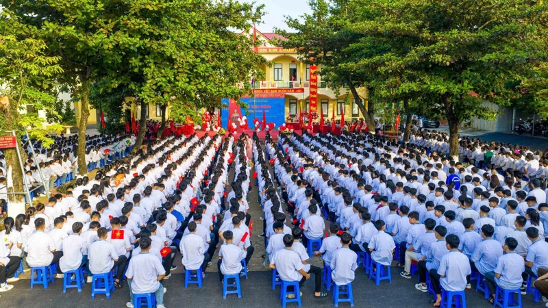 Phú Thọ sắp xếp mạng lưới giáo dục lấy ổn định dạy học làm ưu tiên hàng đầu