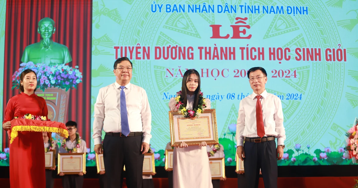 Nam Định tuyên dương học sinh giỏi tiêu biểu năm 2024