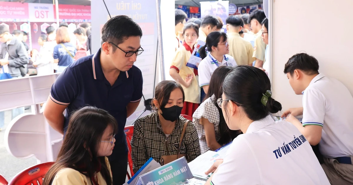 ĐH Khoa học Sức khỏe công bố điểm sàn 2026 và thay đổi công thức xét tuyển