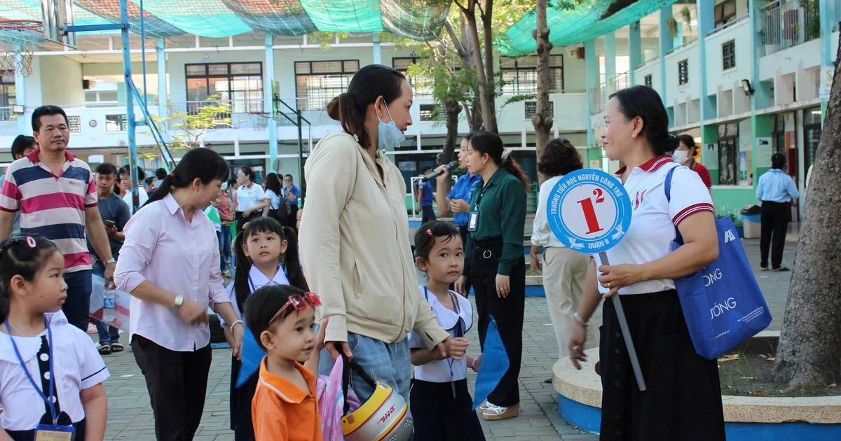 TPHCM: Nghiêm cấm lợi dụng danh nghĩa ban đại diện cha mẹ học sinh để thu các khoản ngoài quy định