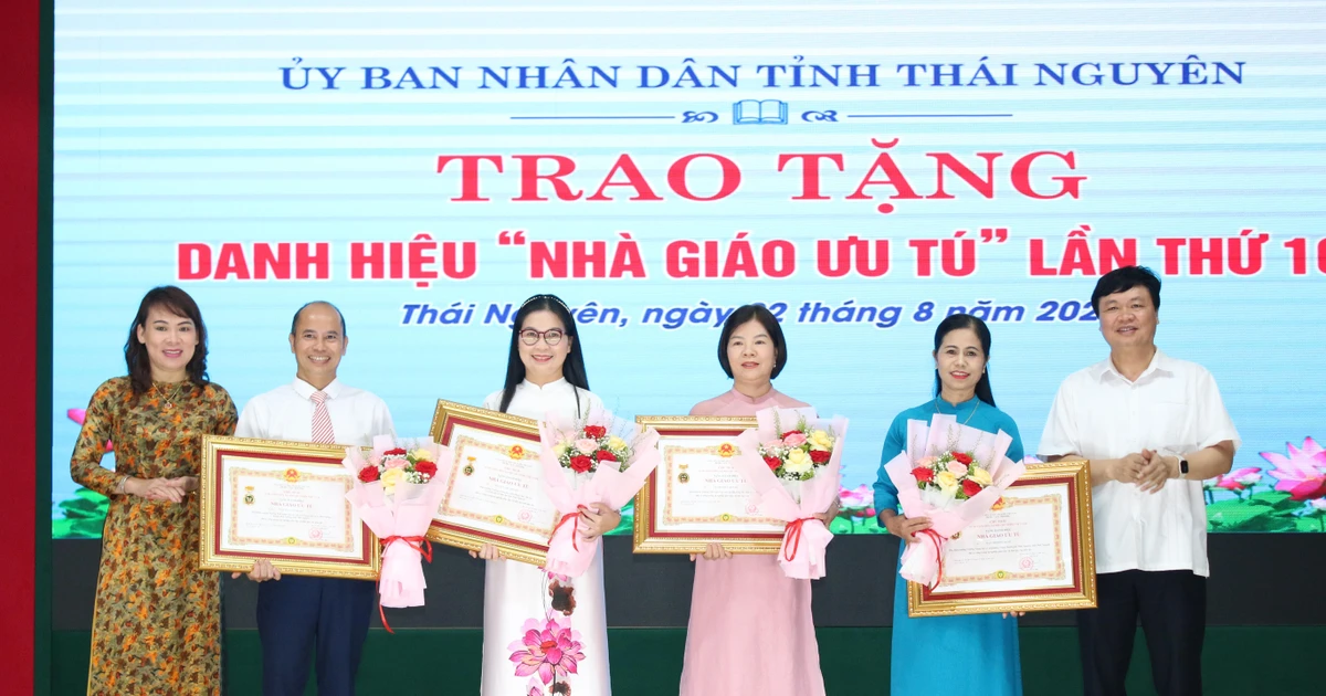 Thái Nguyên nỗ lực hoàn thành xuất sắc nhiệm vụ trọng tâm trong năm học mới