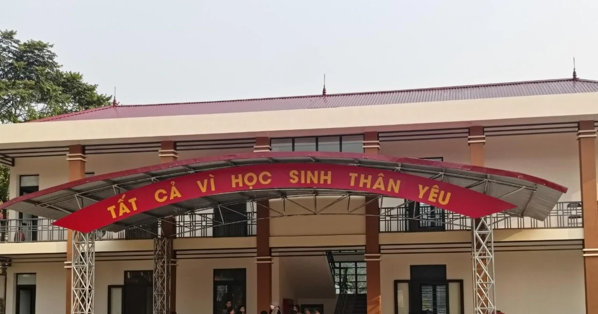 Trường học vùng khó nỗ lực chuẩn bị cho năm học mới