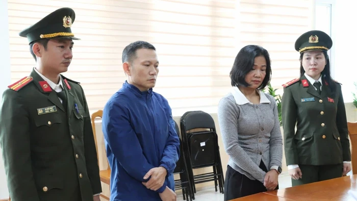 Công an Hà Tĩnh bắt tạm giam bà Hường và đồng phạm. (Ảnh: CAHT)