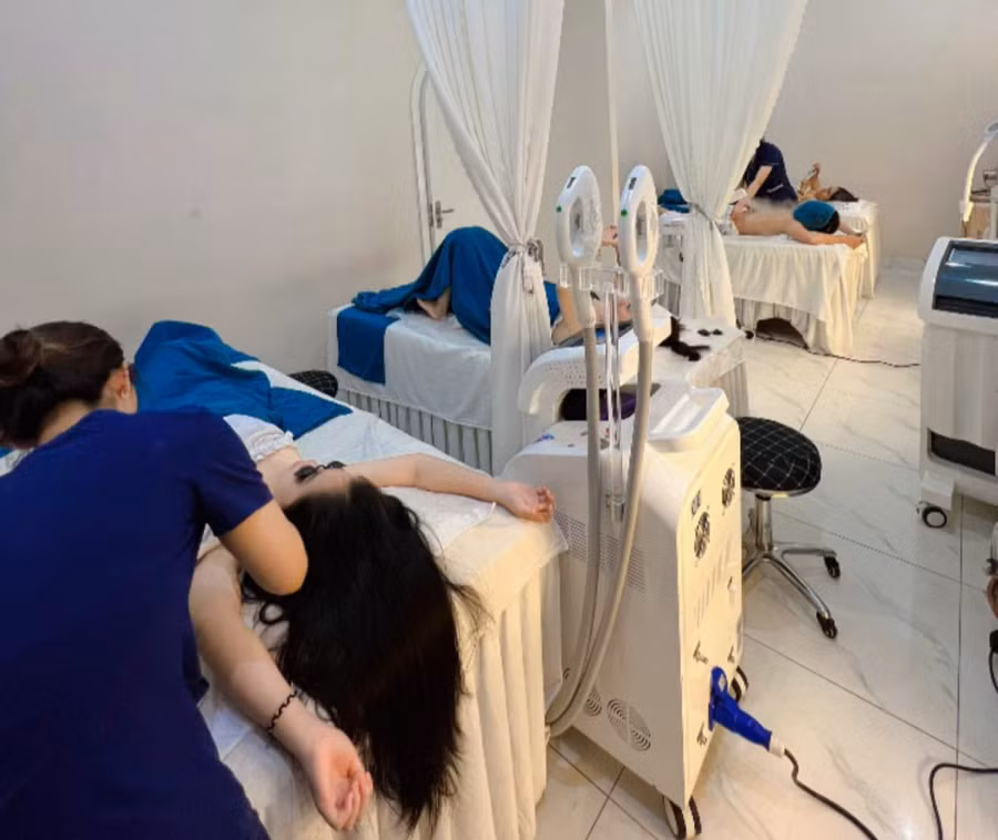 Ảnh cắt từ clip quảng cáo trên Facebook của Spa Tấm Matta.