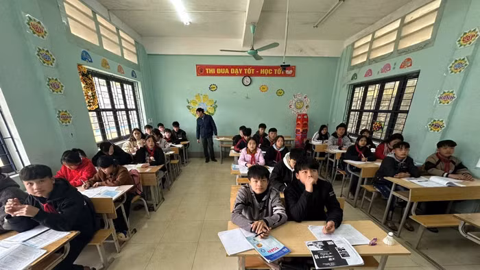 Các trường học vùng khó mong mỏi những giải pháp thiết thực nâng cao chất lượng giáo dục.