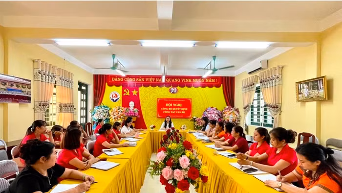 Công bố tạm đình chỉ Hiệu trưởng Trường Mầm non Đội Cấn.