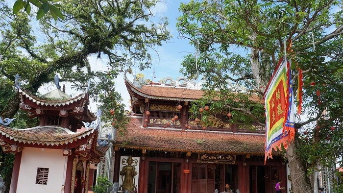 Đền Ỷ La tại phường Minh Xuân, Tuyên Quang.