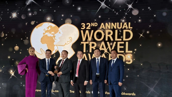 Cao nguyên đá Đồng Văn nhận danh hiệu 'Điểm đến văn hóa hàng đầu thế giới 2025'