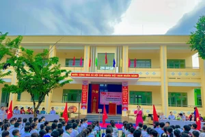 Lớp học mới của Trường Tiểu học Nguyễn Bá Ngọc được xây dựng từ vốn đầu tư của Nhà nước trong chương trình mục tiêu quốc gia.
