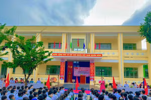 Lớp học mới của Trường Tiểu học Nguyễn Bá Ngọc được xây dựng từ vốn đầu tư của Nhà nước trong chương trình mục tiêu quốc gia.