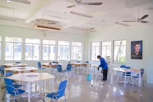 Các khâu cuối cùng được khẩn trương thực hiện.