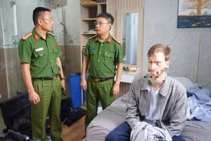 Đại tá Nguyễn Hà Lai – Phó Giám đốc Công an TP Đà Nẵng có mặt tại hiện trường để chỉ đạo công tác điều tra. Ảnh: Công an cung cấp