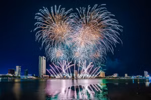 Màn trình diễn đầy ấn tượng tại Lễ hội pháo hoa quốc tế Đà Nẵng (DIFF 2025). 