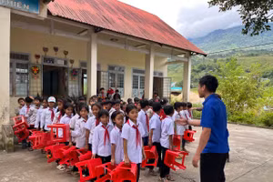 Học sinh tại xã Ngọc Linh, tỉnh Quảng Ngãi. Ảnh tư liệu