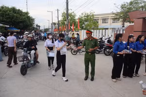 Thí sinh tham dự Kỳ thi tuyển sinh vào lớp 10.
