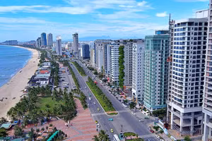 Khách sạn dọc bờ biển Đà Nẵng. Ảnh minh họa