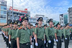 Lực lượng Công an TP Đà Nẵng ra quân mở đợt cao điểm tấn công, trấn áp tội phạm.