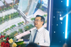 Ông Nguyễn Thanh Nghị, Trưởng Ban Chính sách, Chiến lược Trung ương phát biểu tại Diễn đàn.