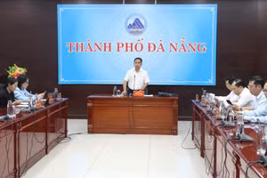 Ông Trần Anh Tuấn - Phó Chủ tịch UBND TP Đà Nẵng chủ trì buổi làm việc.