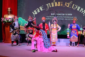 Các tiết mục Tuồng.