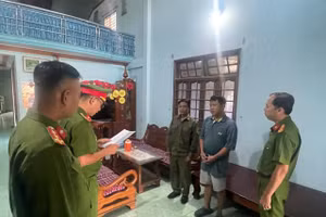 Công an tỉnh Quảng Nam thi hành Lệnh giữ người trong trường hợp khẩn cấp, Quyết định tạm giữ đối với Nguyễn Công Thịnh. 