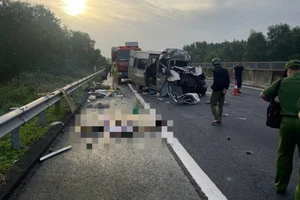 Hiện trường vụ tai nạn. 