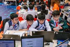 Học sinh THCS trên địa bàn TP Đà Nẵng tham gia cuộc thi.