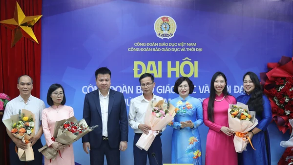 Đại hội Công đoàn Báo Giáo dục và Thời đại lần thứ X thành công tốt đẹp