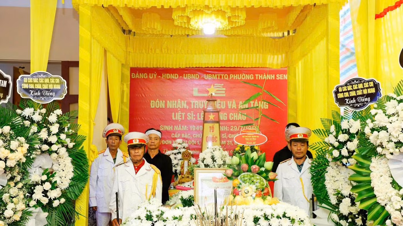 Lễ đón nhận, truy điệu và an táng liệt sĩ Lê Trọng Châu.