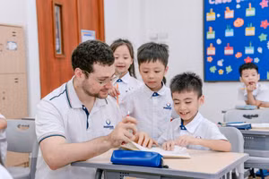 Dự thảo hướng tới xây dựng môi trường sử dụng tiếng Anh trong cơ sở giáo dục.