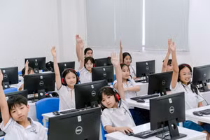 Tổng Bí thư: Lộ trình từng bước dạy học 2 buổi/ngày không thu phí