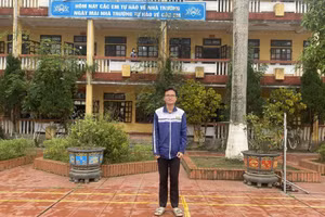 Vũ Đình Thái, học sinh lớp 12A1 Trường THPT Tây Thụy Anh (Thái Bình).