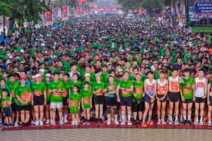 Xuất phát các cự ly.