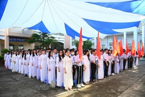 Học sinh TP Cần Thơ trong ngày khai giảng năm học 2025 - 2026.