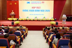 Quang cảnh buổi họp mặt.