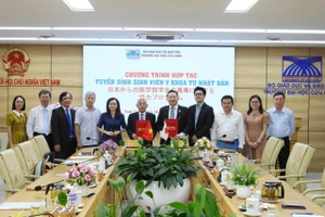 Trường ĐH Cửu Long ký bản ghi nhớ với Viện JAMWEI (Nhật Bản) hợp tác đào tạo bác sĩ dành cho SV Nhật Bản.