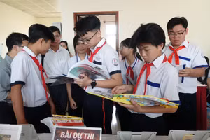Học sinh TP Cần Thơ tham gia hoạt động đọc sách.