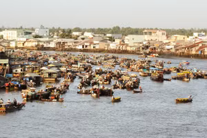 Chợ nổi Cái Răng, TP Cần Thơ. Ảnh: Q. Ngữ.